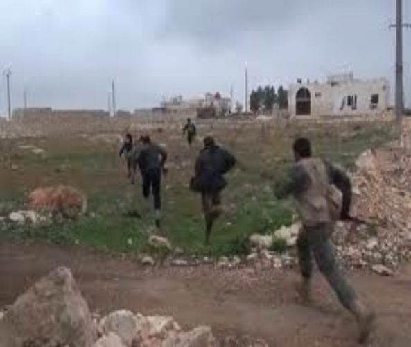 بمساندة الطيران الروسي.. قوات كردية تسيطر على مدينة تل رفعت بريف حلب  