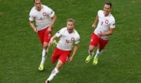 بولندا تتأهل لدور الـ 8 بعد تغلبها على سويسرا بركلات الترجيح  