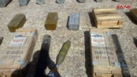 صور – العثور على مستودع للأسلحة في مزارع شمال حمص