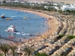 وزير السياحة المصري يقرر فتح جميع شواطئ شرم الشيخ