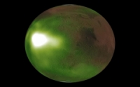 لماذا يتحول سطح المريخ من الأحمر إلى الأخضر؟   