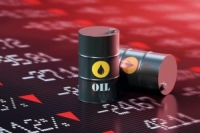 انخفاض أسعار النفط وسط ضبابية مستقبل الاقتصاد العالمي