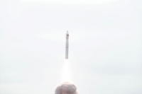 الصين: التجربة السادسة لمحركات الصواريخ الرئيسية للبعثات القمرية المأهولة تسجل رقماً قياسياً