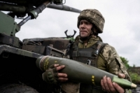 الناتو: أوكرانيا تعتمد بشكل كامل على الدعم الغربي و وقف الدعم الامريكي يعني الهزيمة