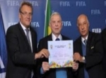 الفيفا والبرازيل توقع مذكرة تفاهم حول دخل بطولة العالم 2014