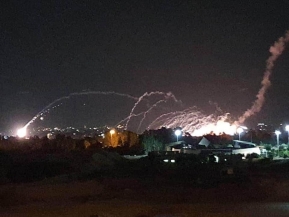الدفاعات الجوية السورية تتصدى لعدوان إسرائيلي على محيط العاصمة دمشق