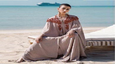 بالصور.. لأول مرة في السعودية عرض أزياء في مكان مفتوح على شاطئ البحر الأحمر