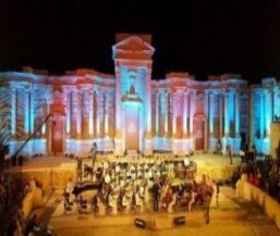 فعالية بوابة الشمس على مسرح مدينة تدمر الأثري  