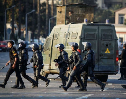 داعش يستهدف 8 من رجال الشرطة المصرية بينهم ضابط 