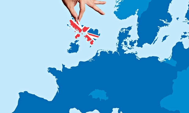 البريطانيون يميلون إلى خطاب الخروج من أوروبا
