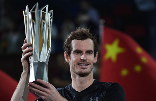 البريطاني موراي يحرز لقب دورة شنغهاي لكرة المضرب 