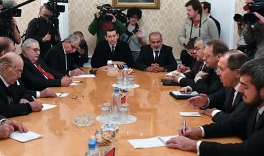 على طاولة المعارضة في موسكو.. الإدارة الذاتية تطرح نفسها من جديد