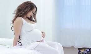 دراسة .. الغناء للجنين في الرحم يقلل بكاءه بعد الولادة ويعزز الصلة مع أمه ..!
