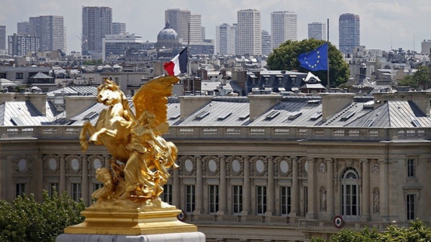 فرنسا تعلن موقفها من مؤتمر الحوار الوطني السوري في سوتشي؟