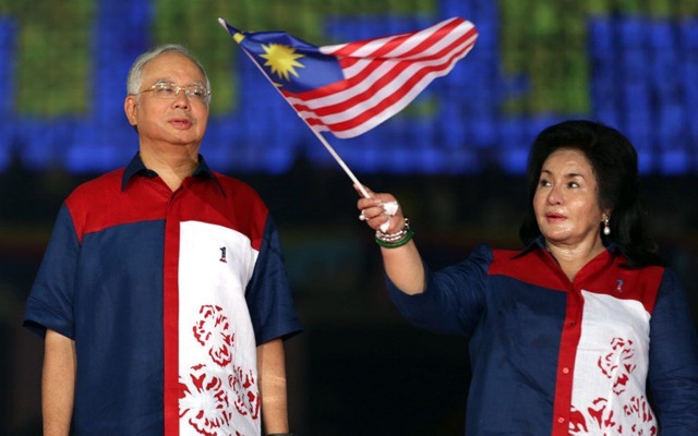 حب المال والسلطة: سقوط مدو لرئيس الوزراء الماليزي وزوجته
