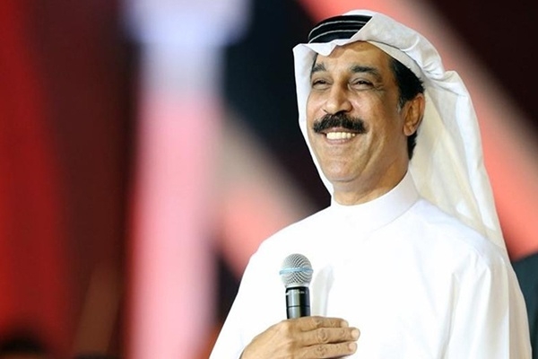 بالفيديو..الفنان عبدالله الرويشد يطمئن جمهوره على وضعه الصحي  