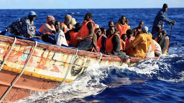  إنقاذ 185 مهاجراً غير شرعي قبالة سواحل ليبيا
