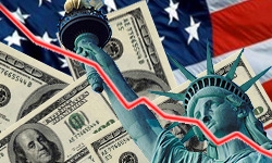 مجلة أمريكية: واشنطن غارقة في الديون وعلى حافة الإفلاس لإسرافها!