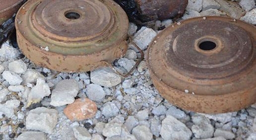 استشهاد 3 أطفال وإصابة آخر بانفجار لغم من مخلفات الارهابيين في حي جوبر بدمشق