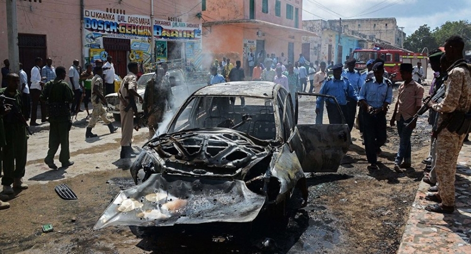 مقتل 6 أشخاص وإصابة عمدة مقديشو في انفجار بالصومال
