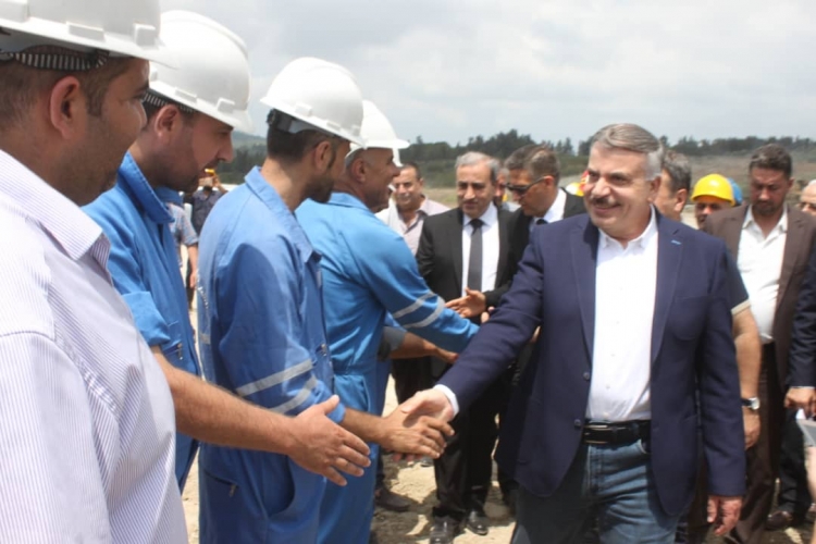 وزير الكهرباء يعلن بدء الاعمال الانشائية لمشروع محطة توليد كهرباء اللاذقية 