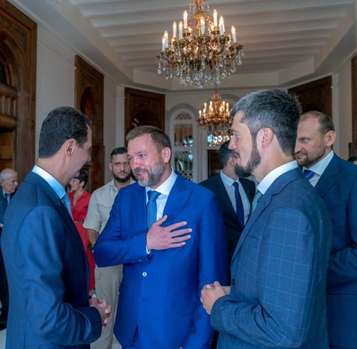 الرئيس الأسد لوفد من حزب روسيا الموحدة: المعارك الأخيرة في إدلب كشفت دعم أنقرة الواضح وغير المحدود للإرهابيين