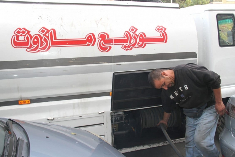 محروقات دمشق تنفيذ 7 آلاف طلب مازوت.. عدد الطلبات المخصصة مفتوح.. و500 صهريج يوزع المادة