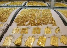 بالتوازي مع انهيار الدولار.. الذهب يرتفع 800 ليرة بتأثير الأونصة العالمية!