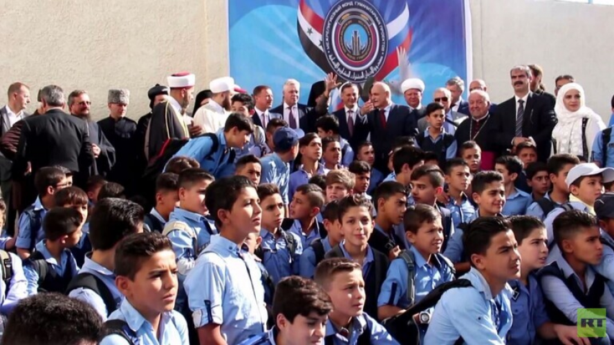  الطوائف الدينية في روسيا تعيد بناء مدرسة طالها الدمار بدمشق