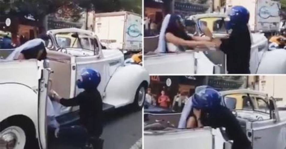  شاب يتوسل لحبيبته السابقة بالعدول عن قرارها.. فهل قبلت؟