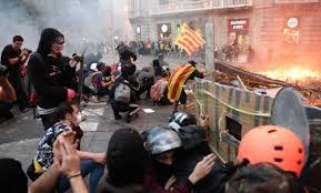 مظاهرات حاشدة في كتالونيا للمطالبة بالانفصال
