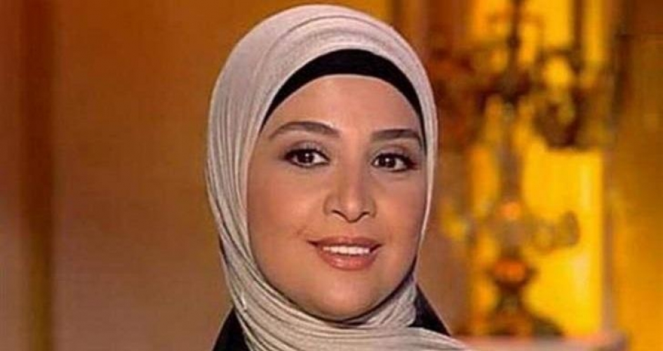 حنان ترك تعود للأضواء من جديد بعد الاعتزال