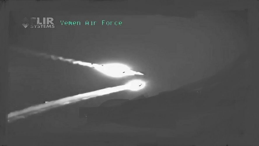 الدفاعات الجوية اليمنية تعترض طائرة F15 معادية في محور #جيزان