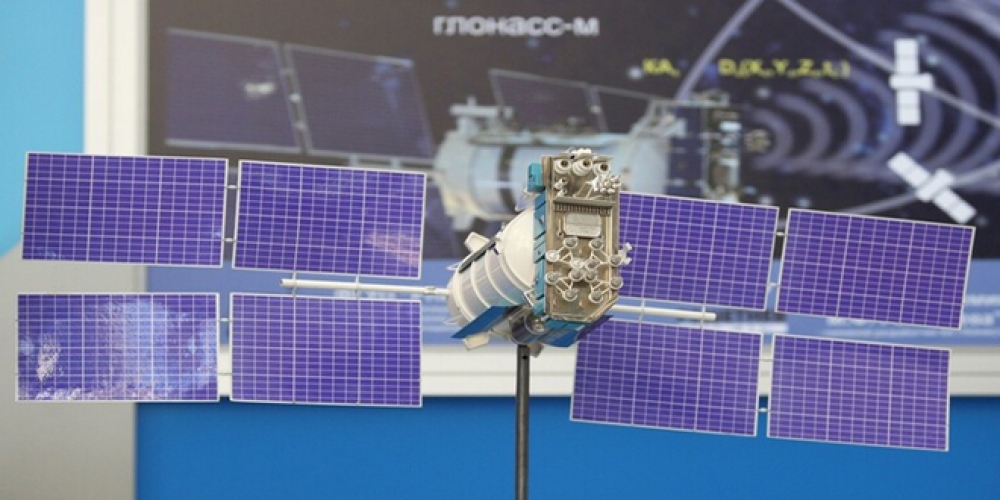 روسيا تطلق قمراً صناعياً للملاحة الفضائية   