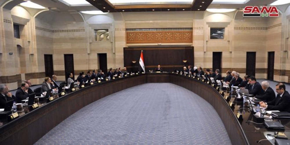 مجلس الوزراء يقر خطة لإعادة الخدمات إلى المناطق المحررة من الإرهاب في حلب وإدلب   