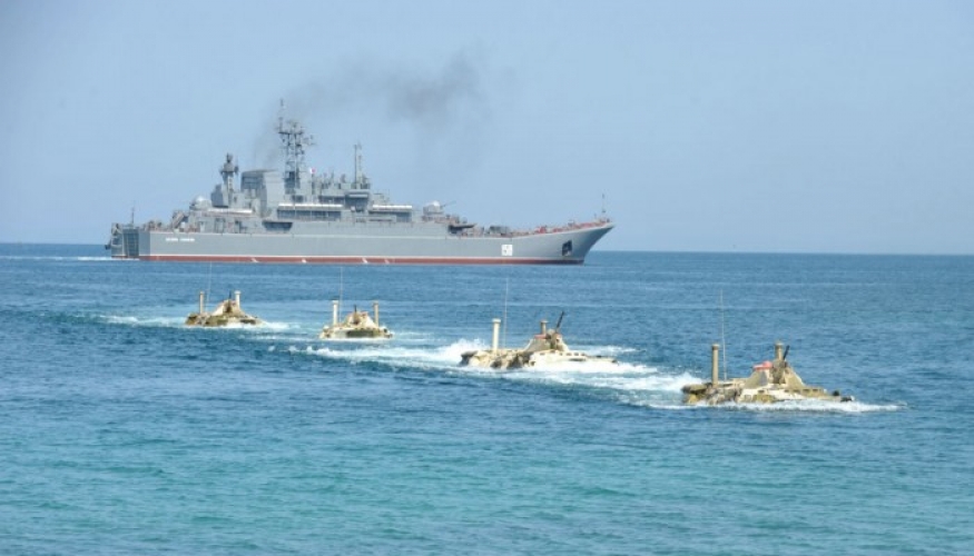 سفينة إنزال روسية كبيرة في طريقها إلى سورية