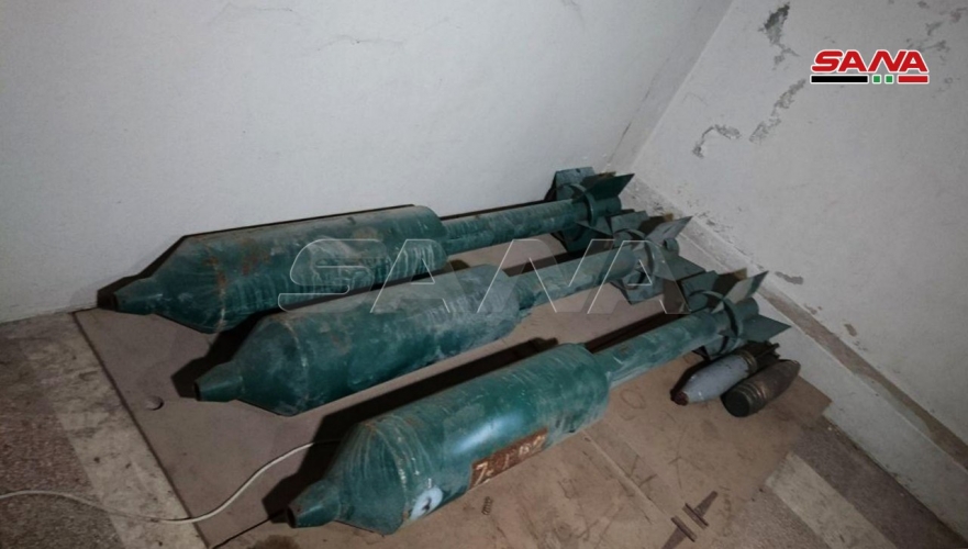 الجيش يعثر على ثلاثة مقرات مخصصة لصناعة القذائف الصاروخية والمدفعية بريف حلب