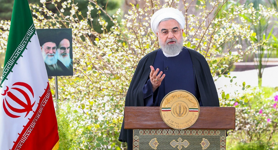 روحاني: 1.2 مليون موظف في إيران لا يذهبون إلى العمل