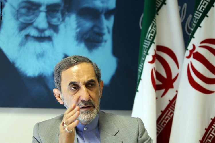 مستشار المرشد الإيراني يتعافى من كورونا