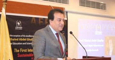  مصر تعلن البدء بإجراء اختبارات سريرية على عينات من دواء ياباني يقضي على كورونا في 4 أيام
