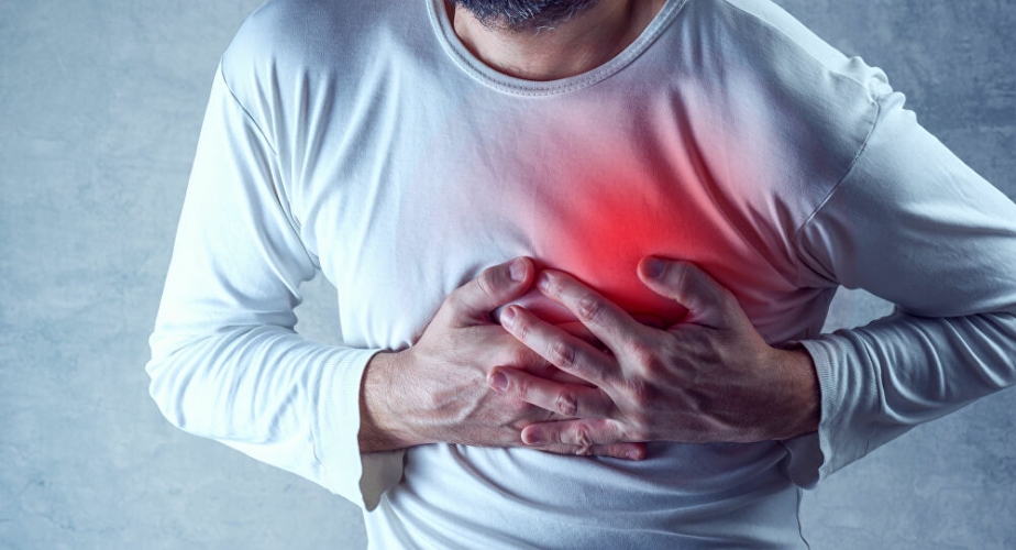 ثلاثة أعراض للأزمة القلبية   