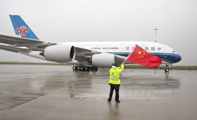 الصين تعتزم تمديد قيودها على رحلات الطيران الدولية