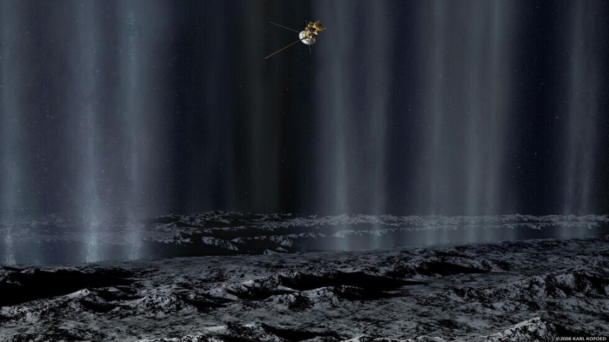 تيتان يبتعد عن زحل أسرع 100 مرة مما كنا نعتقد