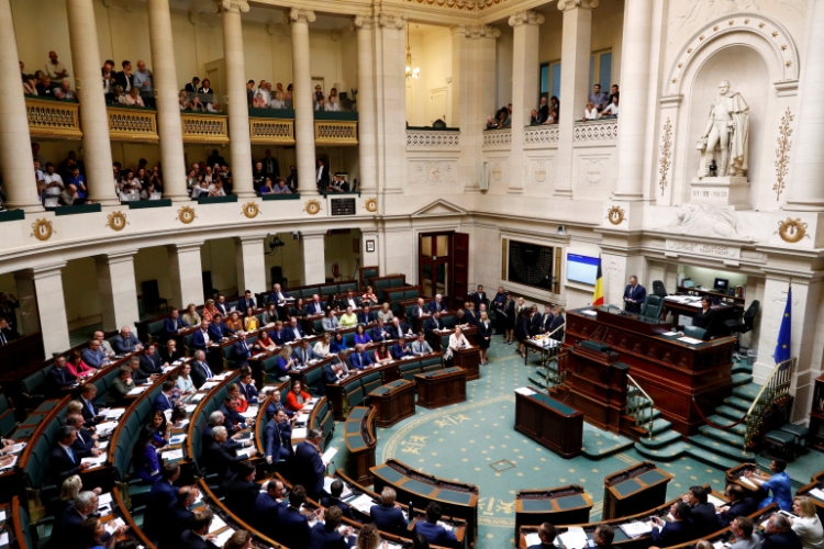البرلمان البلجيكي يدعو إلى معاقبة “إسرائيل”