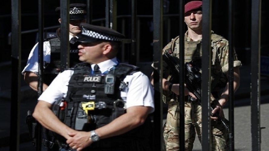 بريطانيا.. اعتقال 7 أشخاص وضبط سلاحين خلال احتفالات غير قانونية في لندن