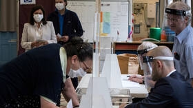فرنسا.. انطلاق الجولة الثانية من الانتخابات المحلية وماكرون يواجه 