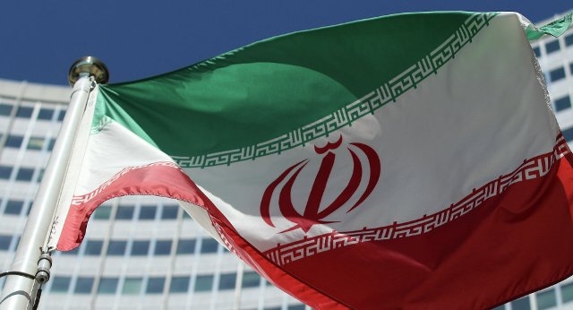 طهران تدعو السعودية والبحرين إلى التوقف عن تبعيتهما العمياء لأمريكا                                  