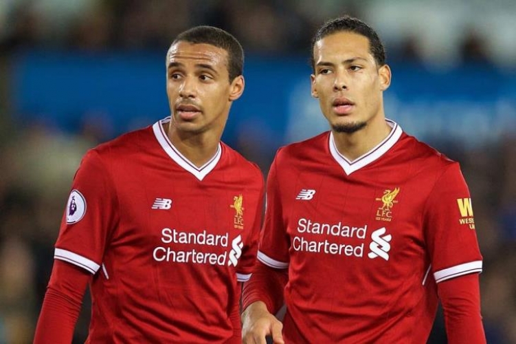 ليفربول يُعلن غياب مدافعه حتى نهاية الموسم، بسبب الإصابة