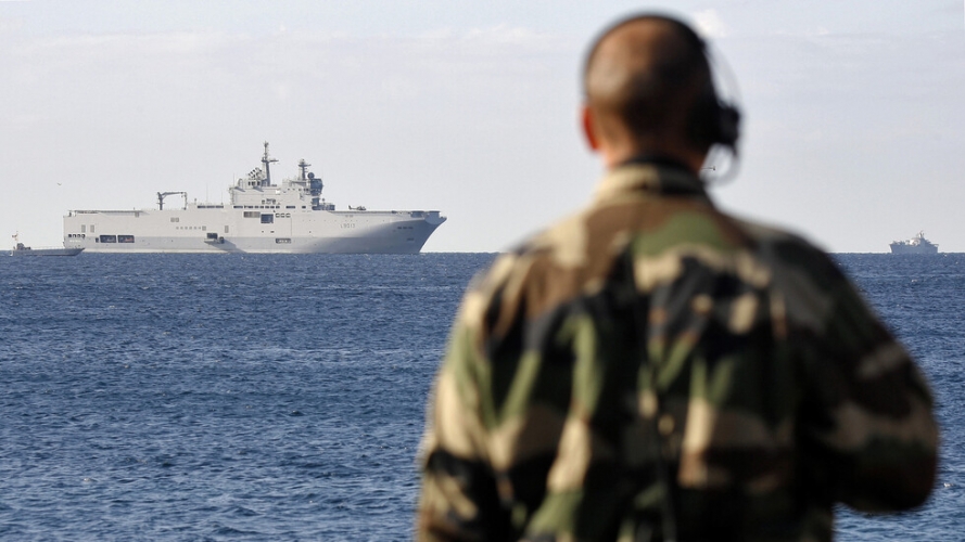 فرنسا أبلغت الناتو بانسحابها من مهمة المراقبة البحرية في المتوسط