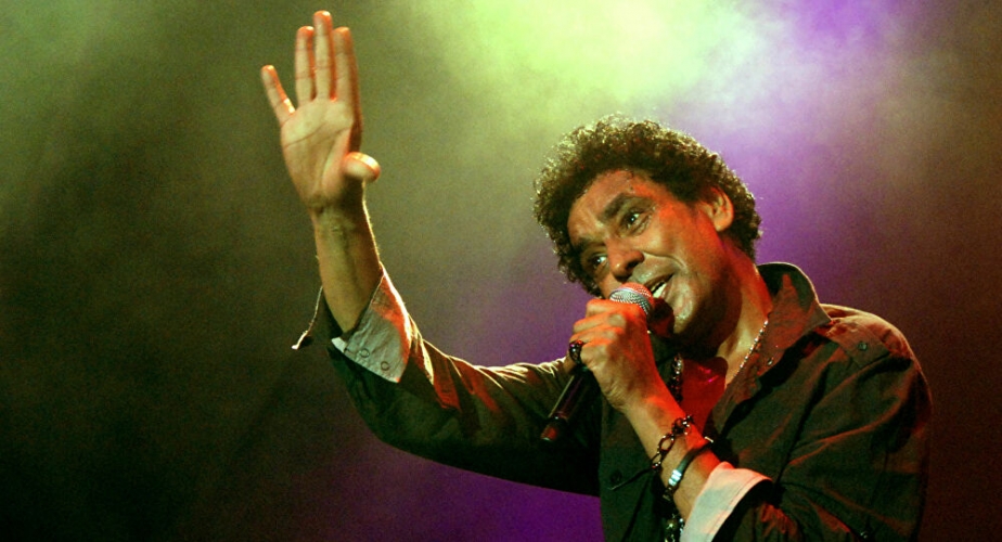 نيابةً عن كل الرجال.. محمد منير يعتذر لبنات مصر